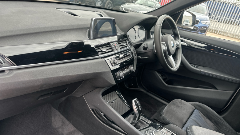 BMW X1 sDrive 20i M Sport 5dr Step Auto Petrol Estate